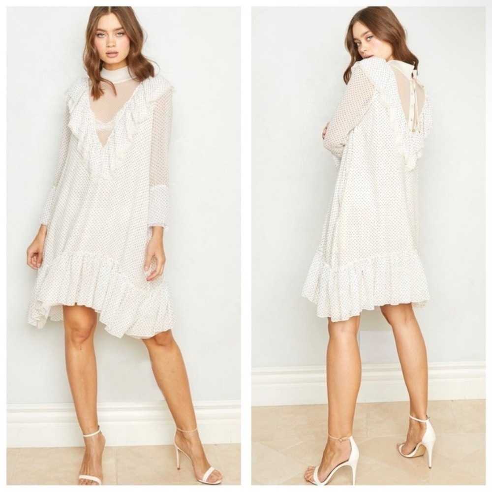 We are HAH Heavy Necking Polka Dot‎ Lace Ruffle Mini Dress